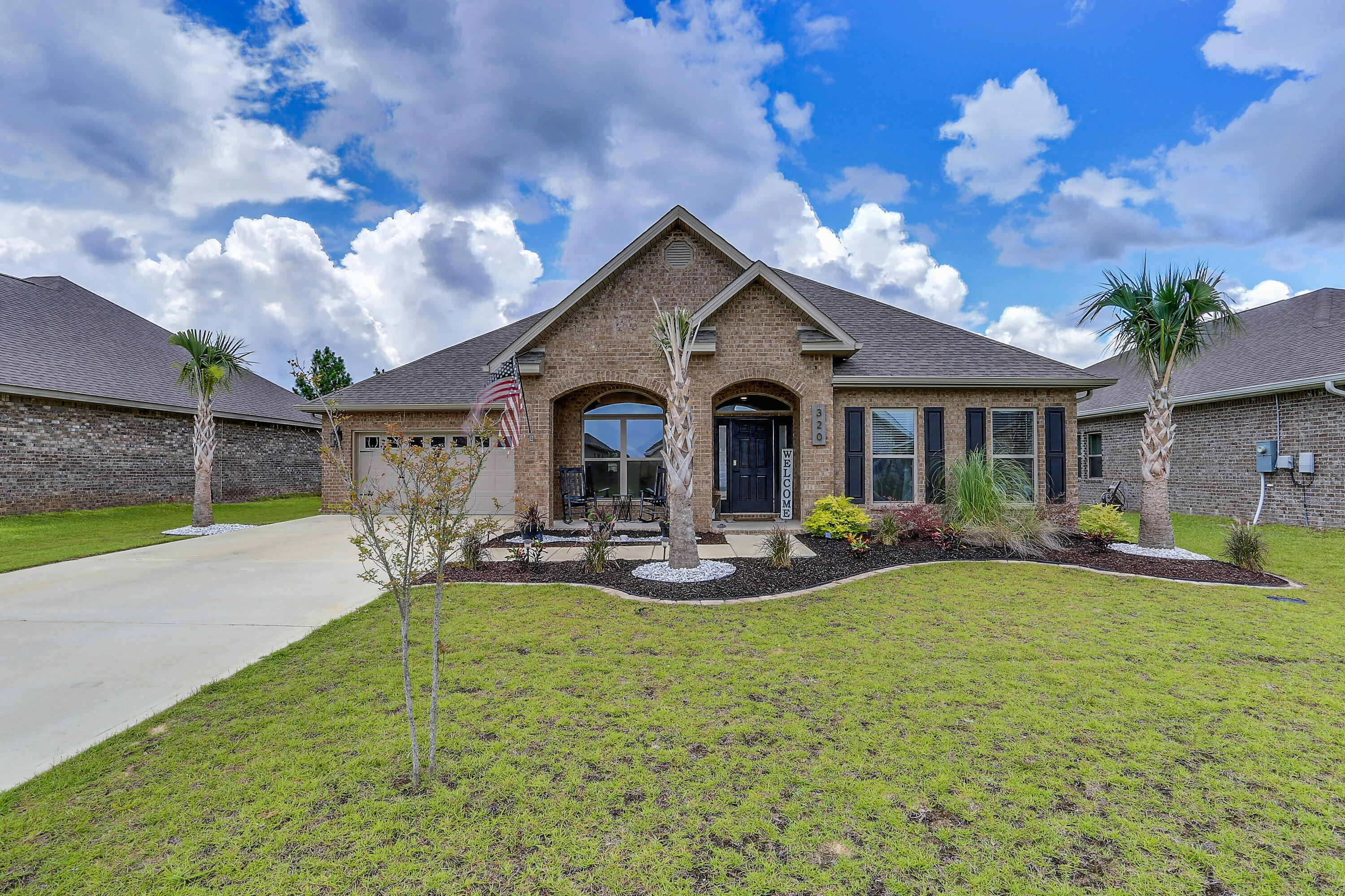 320 Merlin Court Crestview, FL 32539 - Photo 2 of 37 Gallery Image 2