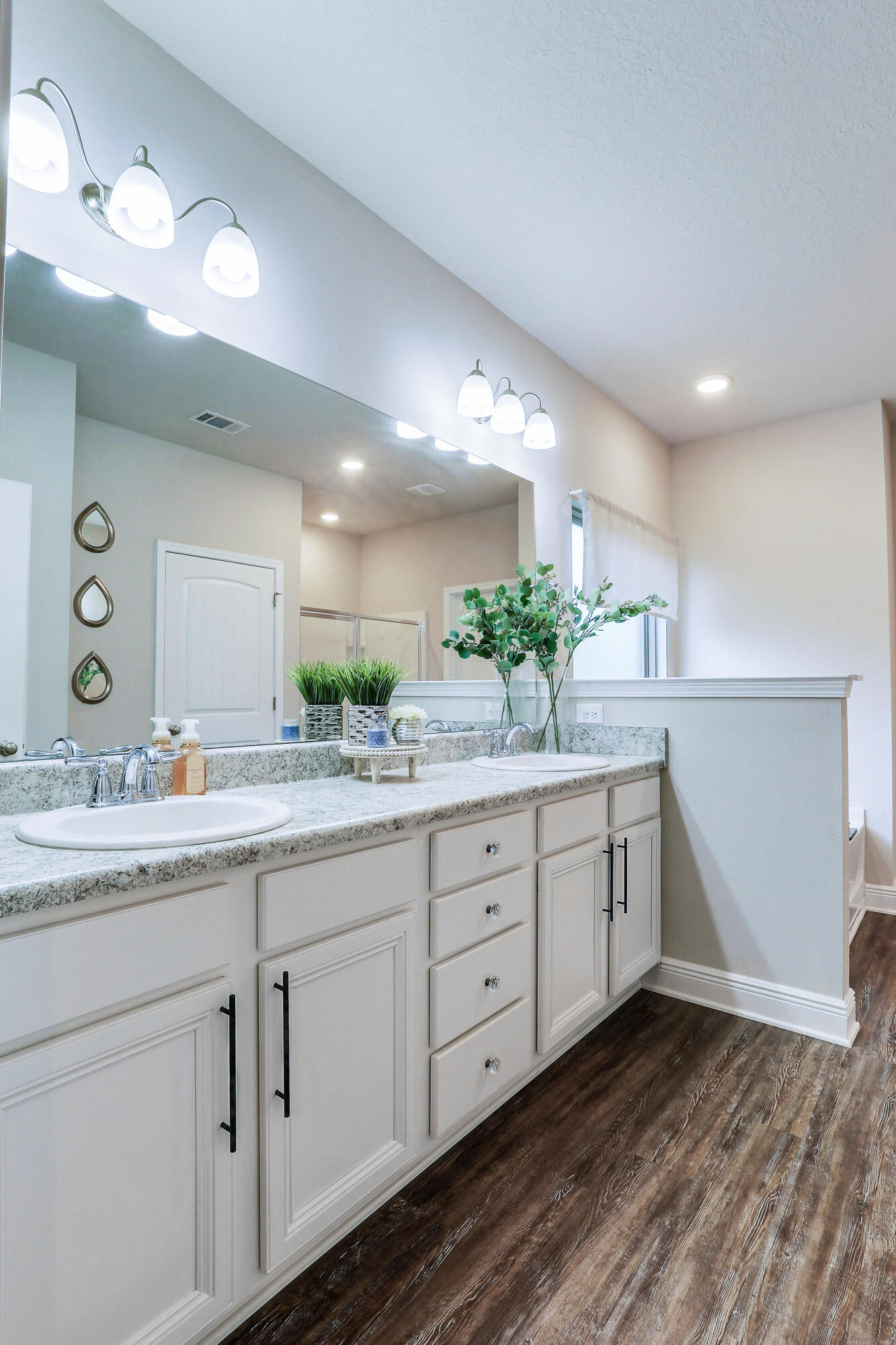 320 Merlin Court Crestview, FL 32539 - Photo 31 of 37 Gallery Image 31