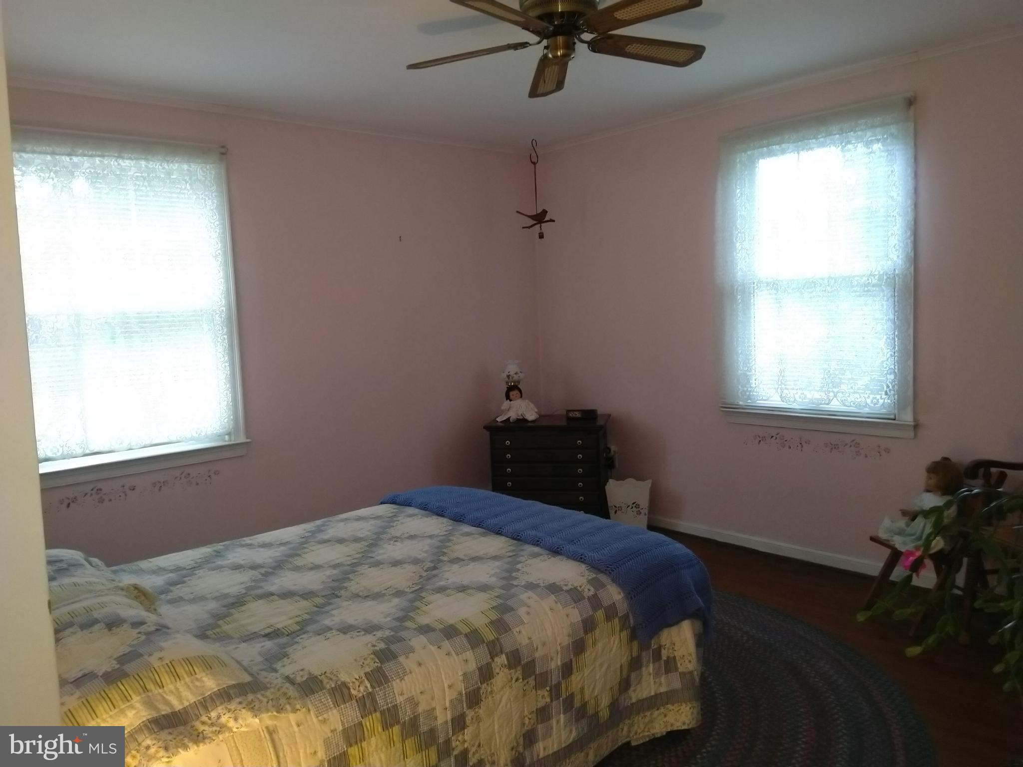 1611 Church Road Oreland, PA 19075 - Photo 18 of 29