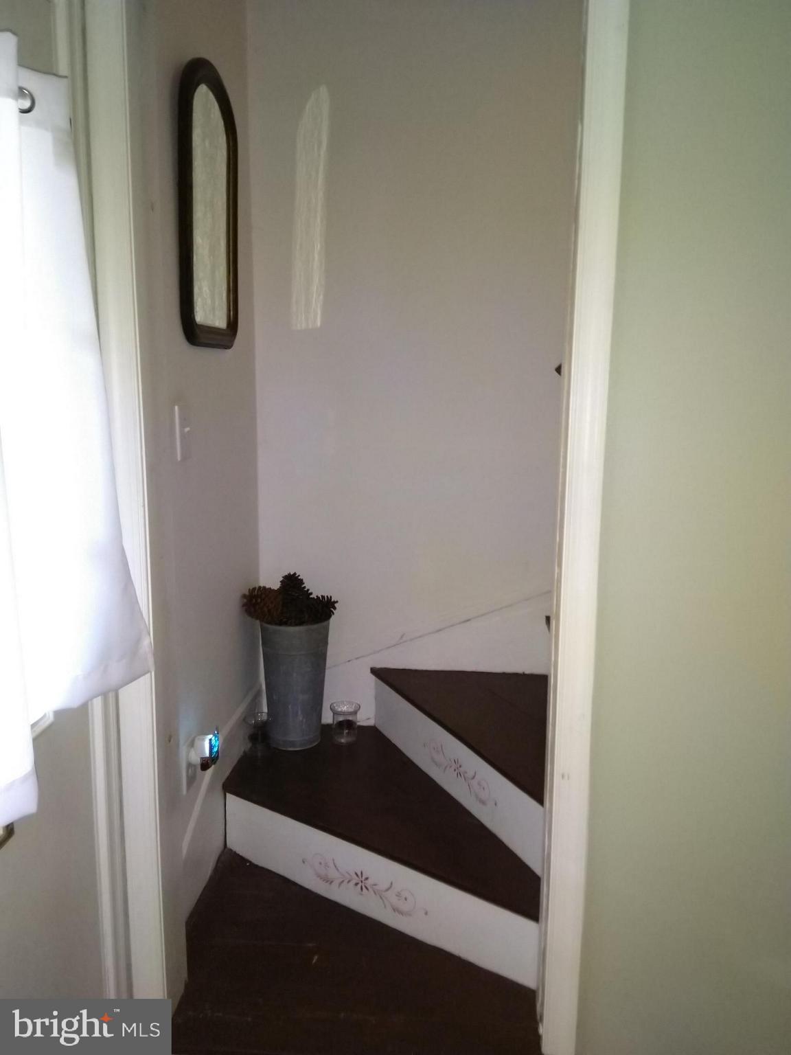 1611 Church Road Oreland, PA 19075 - Photo 20 of 29