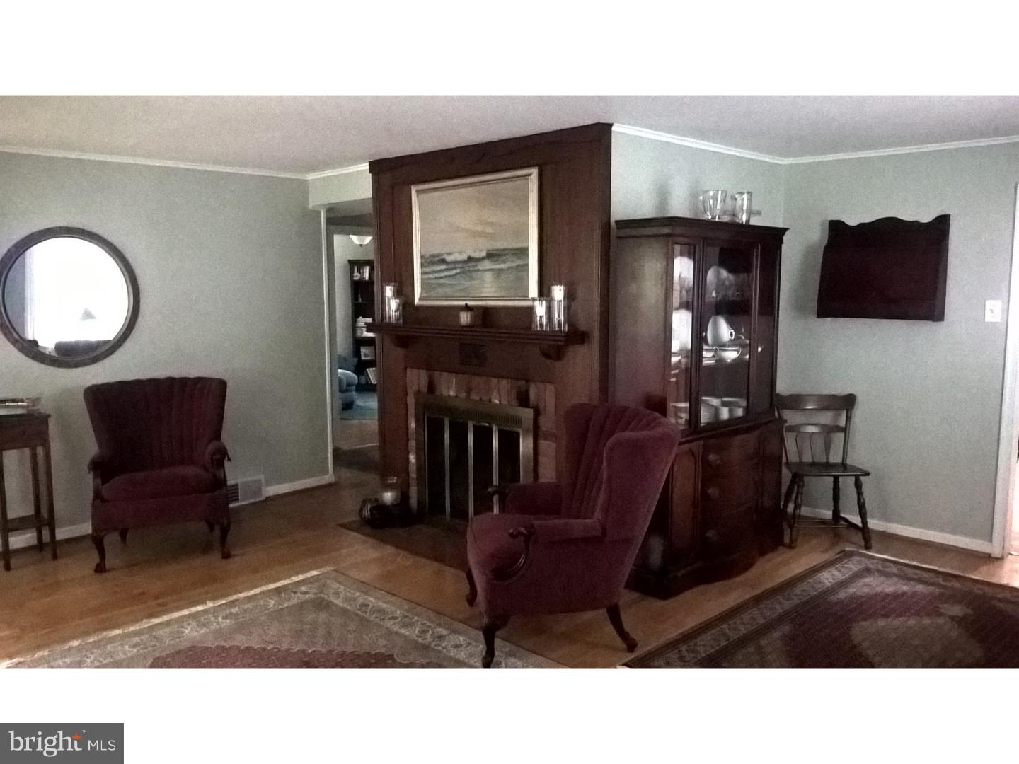 1611 Church Road Oreland, PA 19075 - Photo 7 of 29