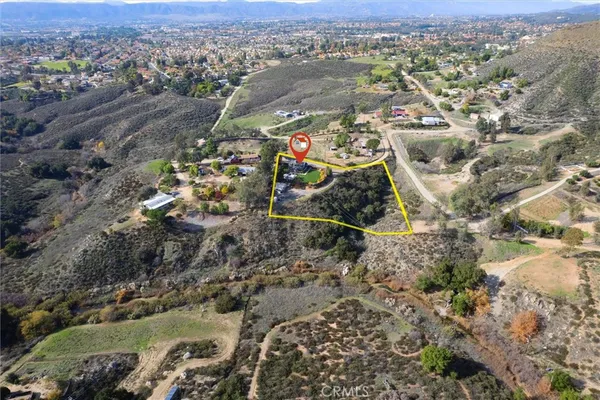 $1,200,000 | 37740 Mary Place, Murrieta, CA 92563