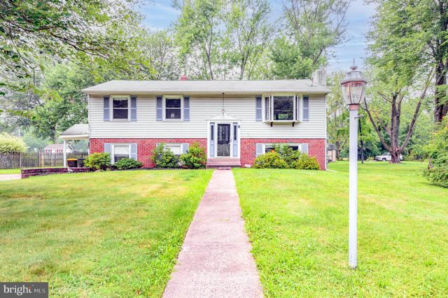 $415,000 | 1405 Ivy Lane, North Wales, PA 19454