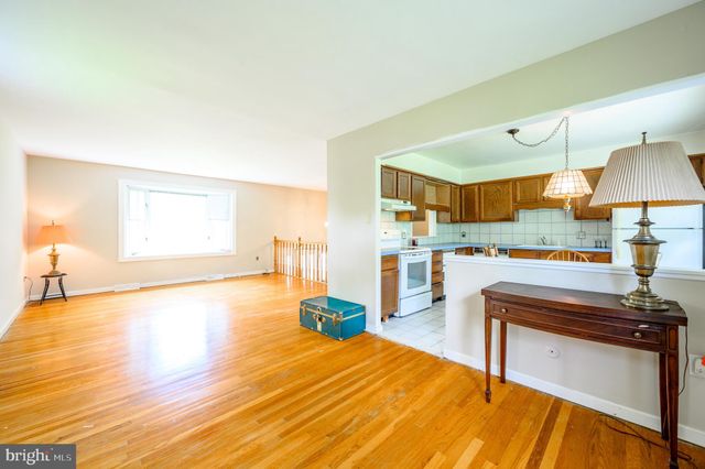 $415,000 | 1405 Ivy Lane, North Wales, PA 19454