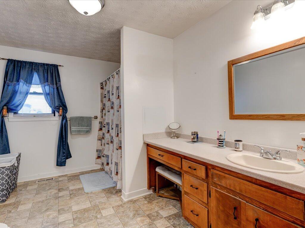 244 Kidwell Road Rutledge, TN 37861 - Photo 17 of 40 244 Kidwell Rd - 17