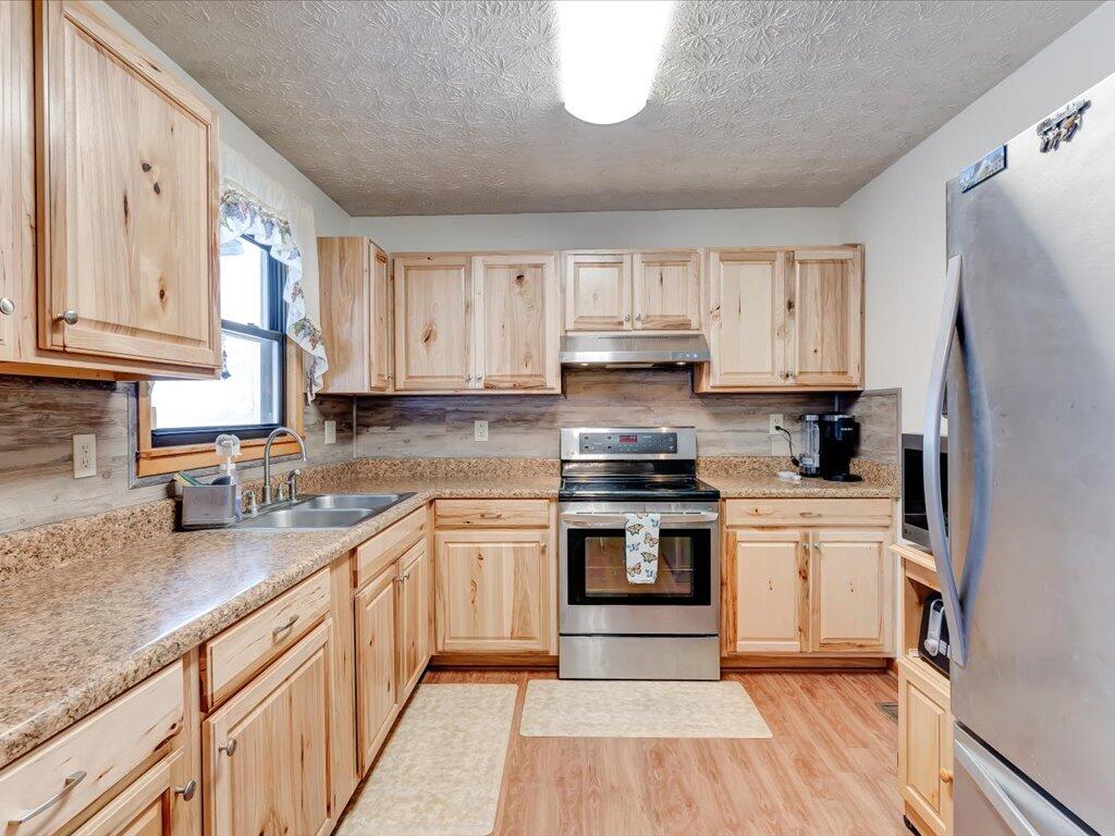244 Kidwell Road Rutledge, TN 37861 - Photo 4 of 40 244 Kidwell Rd - 4