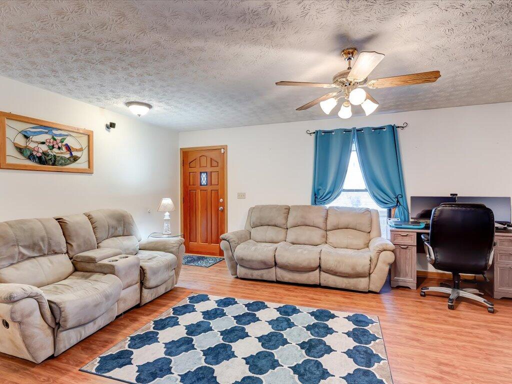 244 Kidwell Road Rutledge, TN 37861 - Photo 6 of 40 244 Kidwell Rd - 6