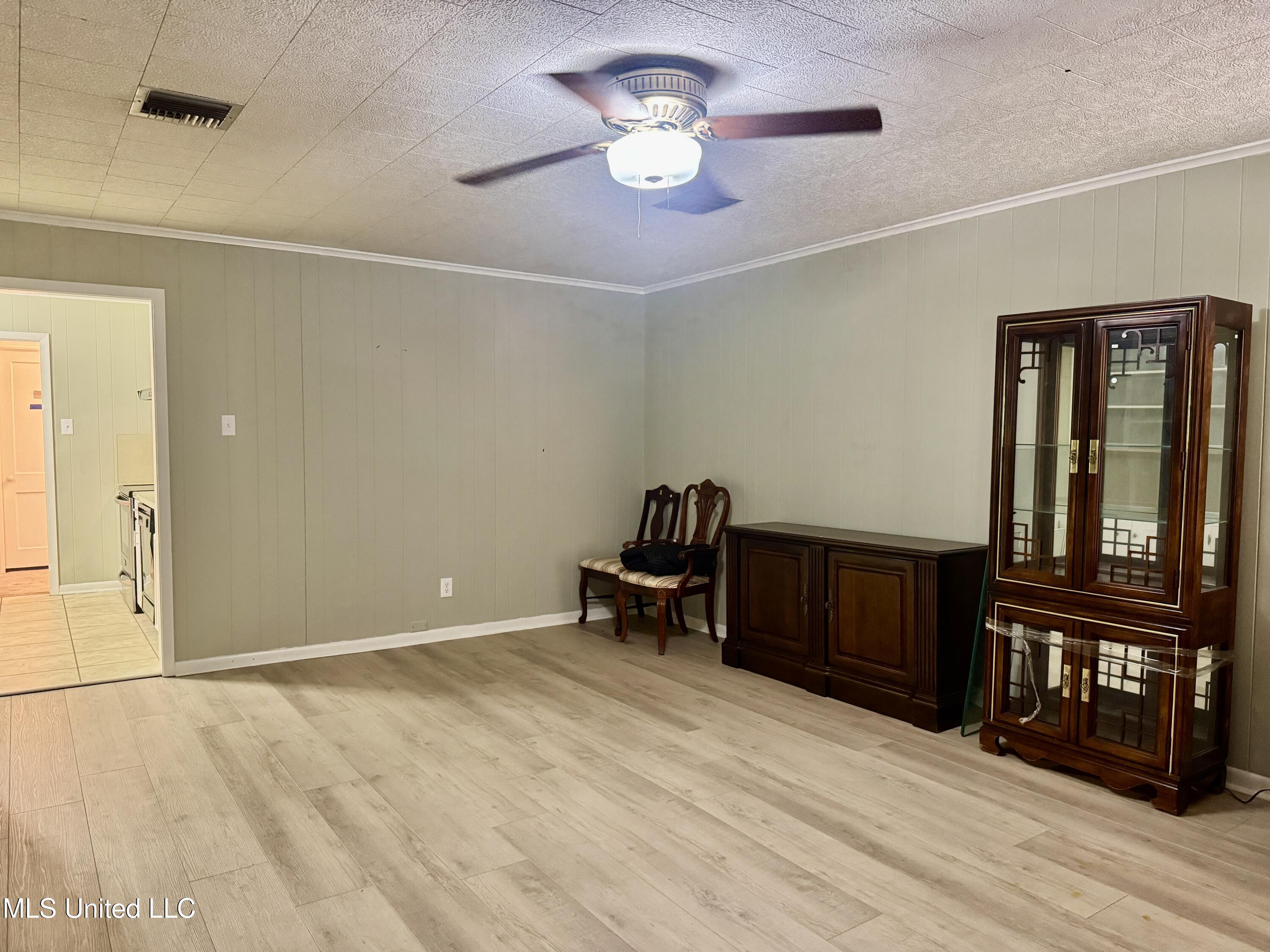 159 Liberty Road Natchez, MS 39120 - Photo 12 of 32 IMG_4433