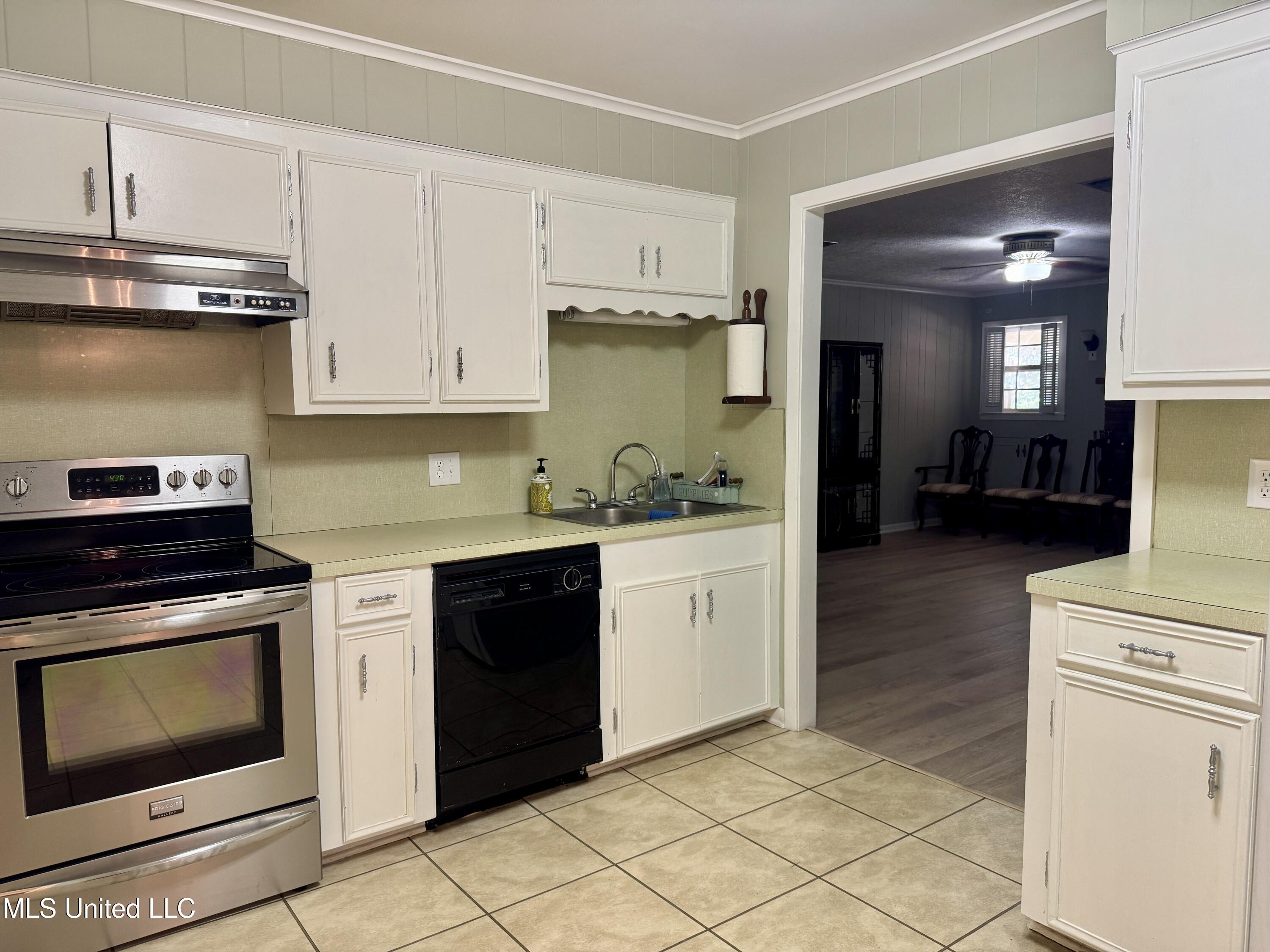 159 Liberty Road Natchez, MS 39120 - Photo 13 of 32 IMG_4428