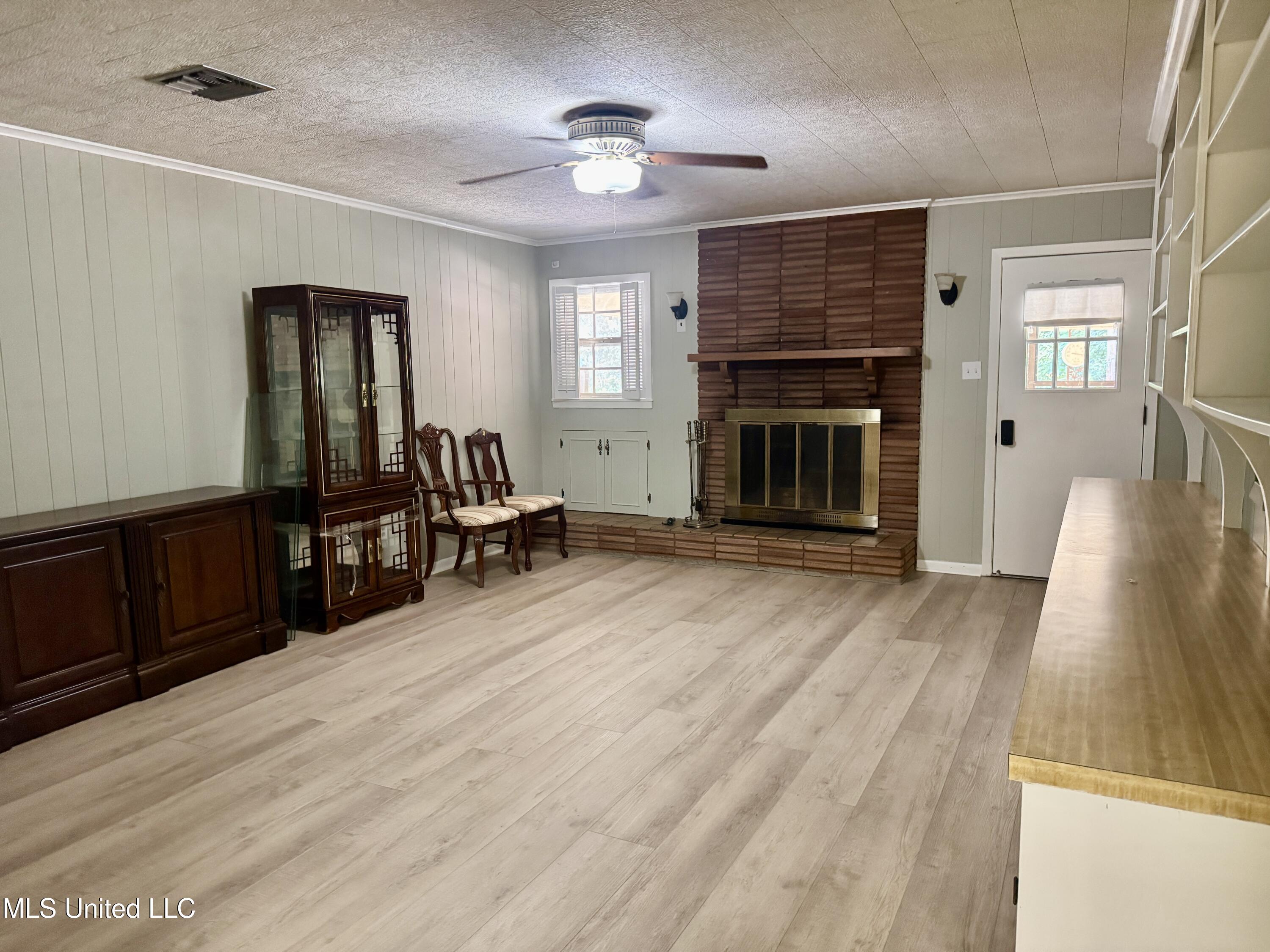 159 Liberty Road Natchez, MS 39120 - Photo 10 of 32 IMG_4430