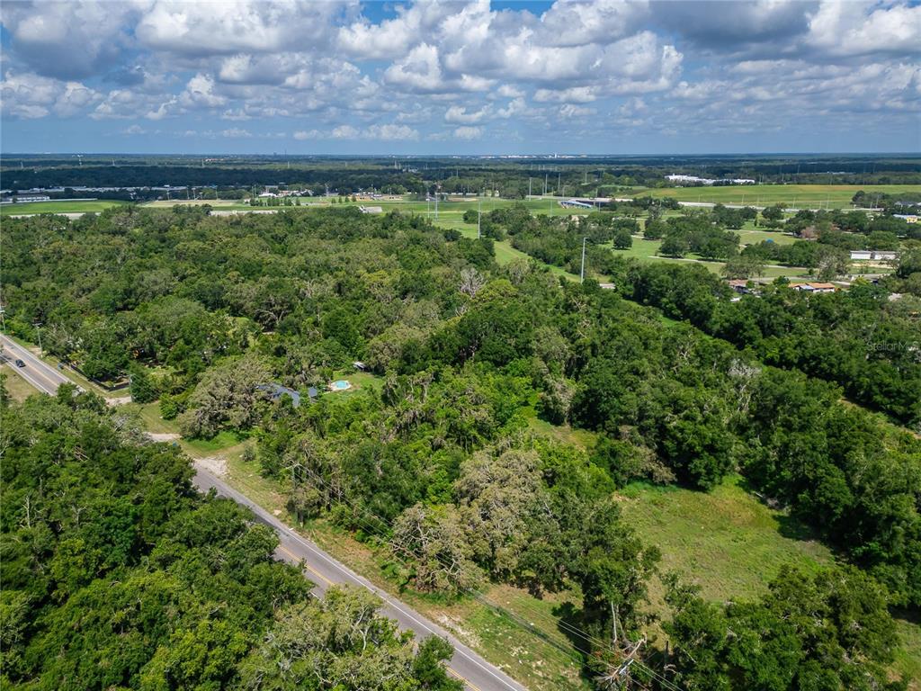 9512 Harney Road Thonotosassa, FL 33592 - Photo 12 of 34