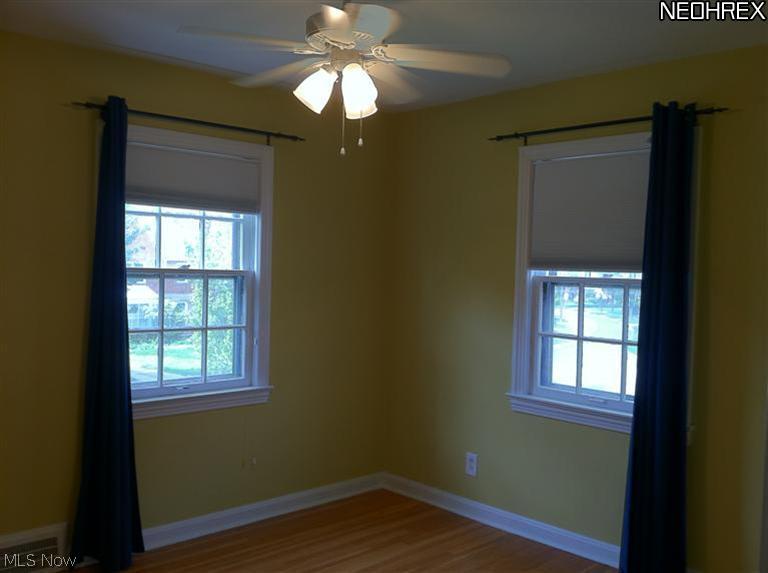 2255 Fenwick Road Cleveland, OH 44118 - Photo 8 of 12 Bedroom #3