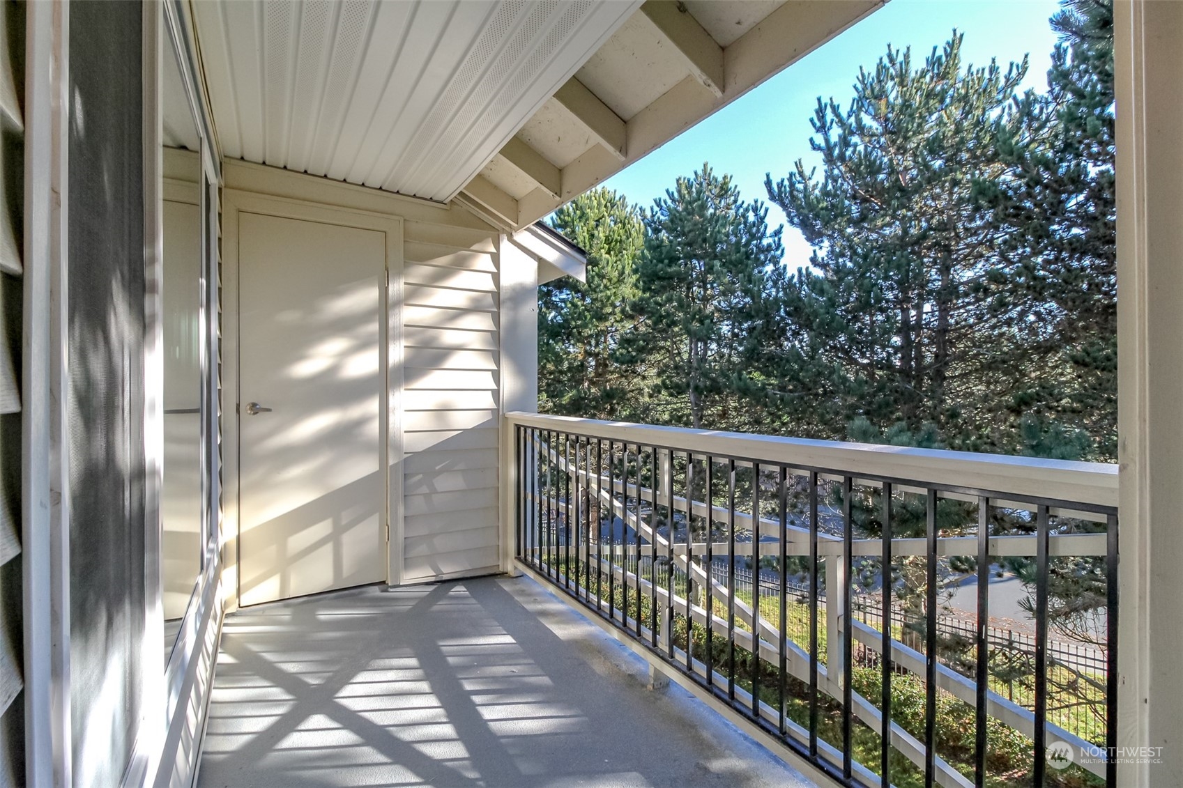12404 East Gibson Road, Unit P302 Everett, WA 98204 - Photo 23 of 31 Gallery Image 23