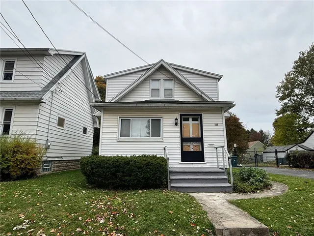 $1,800 | 111 Maltby Street, Rochester, NY 14606