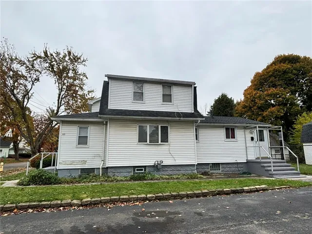 $1,800 | 111 Maltby Street, Rochester, NY 14606