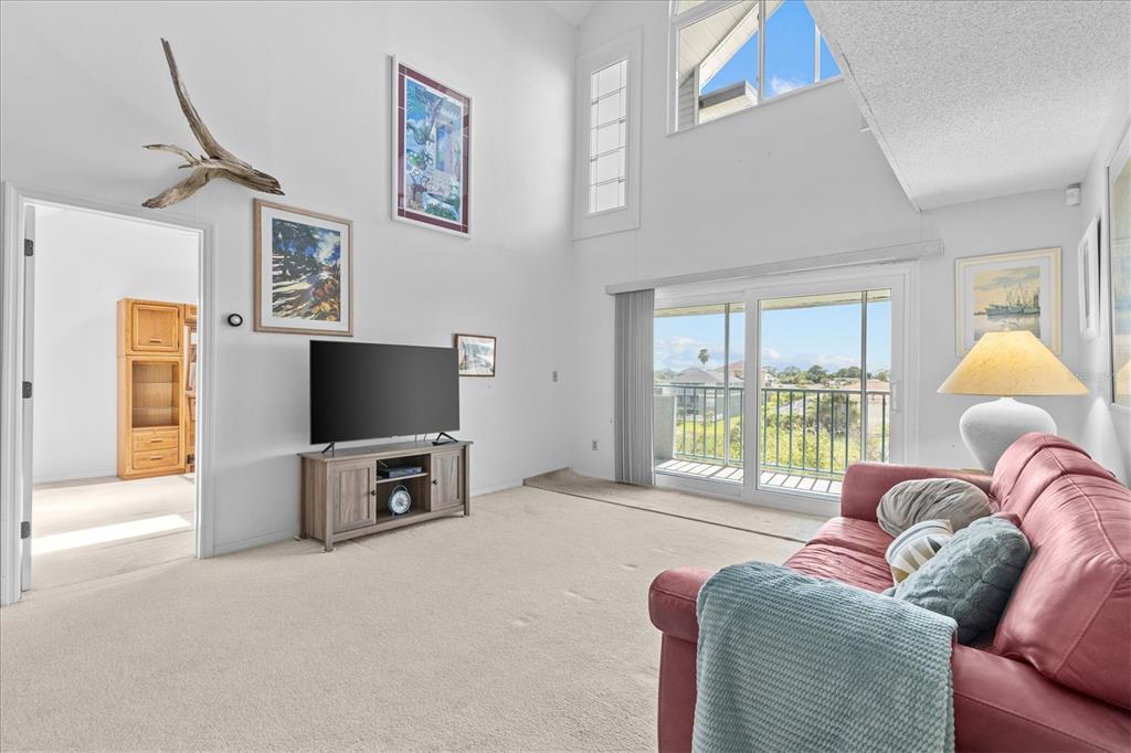5537 Sea Forest Drive, Unit 307 New Port Richey, FL 34652 - Photo 6 of 43