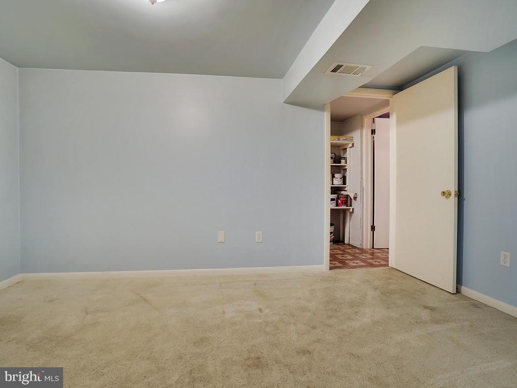 9818 Bethel Road Frederick, MD 21702 - Photo 23 of 43