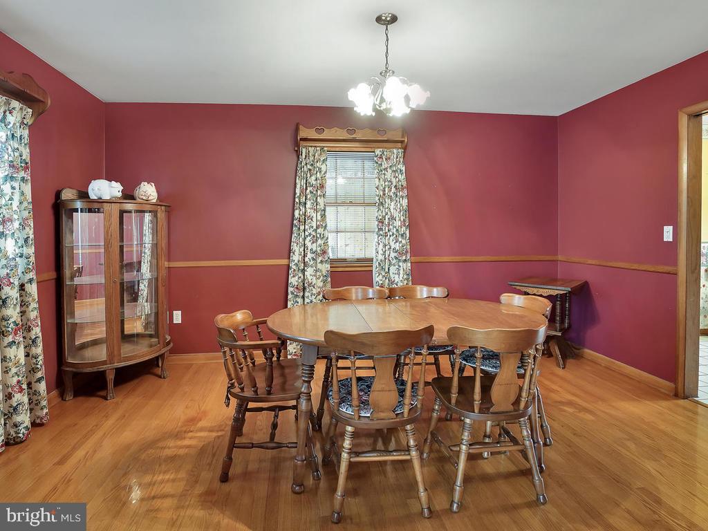 9818 Bethel Road Frederick, MD 21702 - Photo 8 of 43