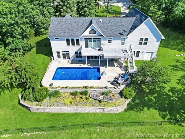 $750,000 | 201 Helinda Lane, Lake Ozark, MO 65049