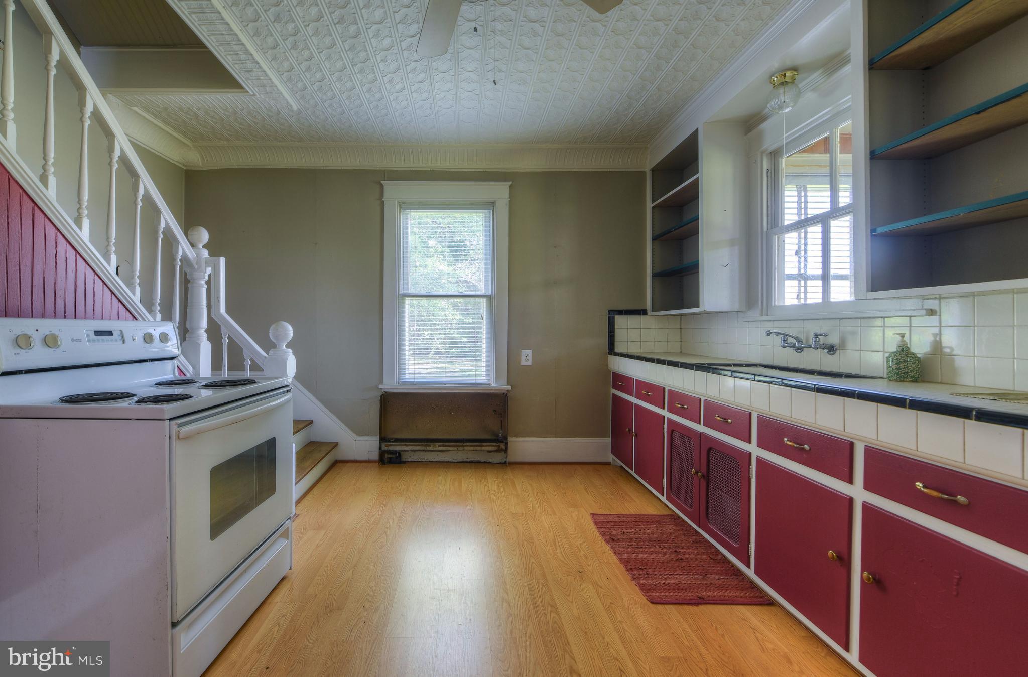 1846 Leedstown Road Colonial Beach, VA 22443 - Photo 17 of 29 Kitchen