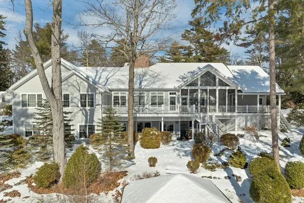 $4,395,000 | 6 Gov Wentworth Highway, Tuftonboro, NH 03853