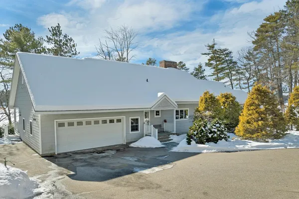 $4,395,000 | 6 Gov Wentworth Highway, Tuftonboro, NH 03853