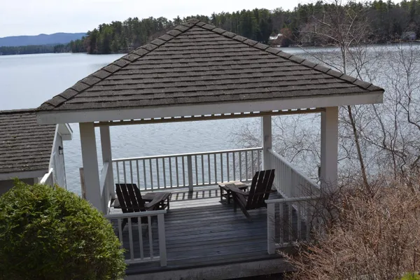 $4,395,000 | 6 Gov Wentworth Highway, Tuftonboro, NH 03853