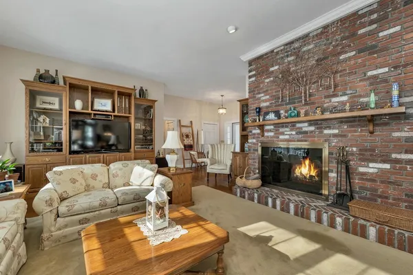 $4,395,000 | 6 Gov Wentworth Highway, Tuftonboro, NH 03853