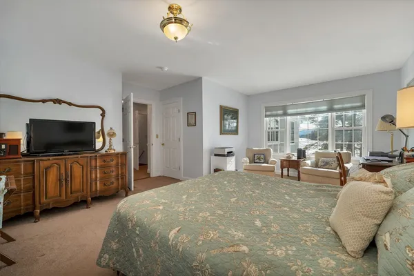 $4,395,000 | 6 Gov Wentworth Highway, Tuftonboro, NH 03853
