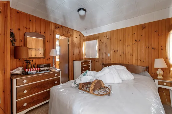 $4,395,000 | 6 Gov Wentworth Highway, Tuftonboro, NH 03853