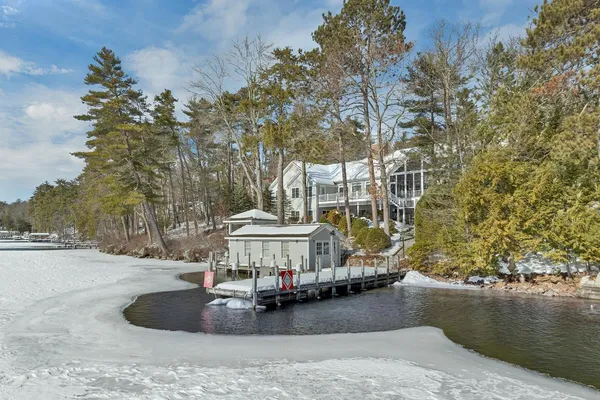 $4,395,000 | 6 Gov Wentworth Highway, Tuftonboro, NH 03853