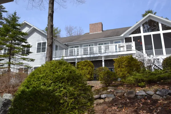 $4,395,000 | 6 Gov Wentworth Highway, Tuftonboro, NH 03853