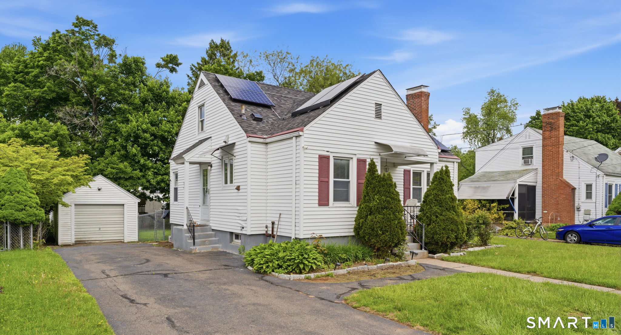 64 McKinley Street Manchester, CT 06040 - Photo 3 of 36
