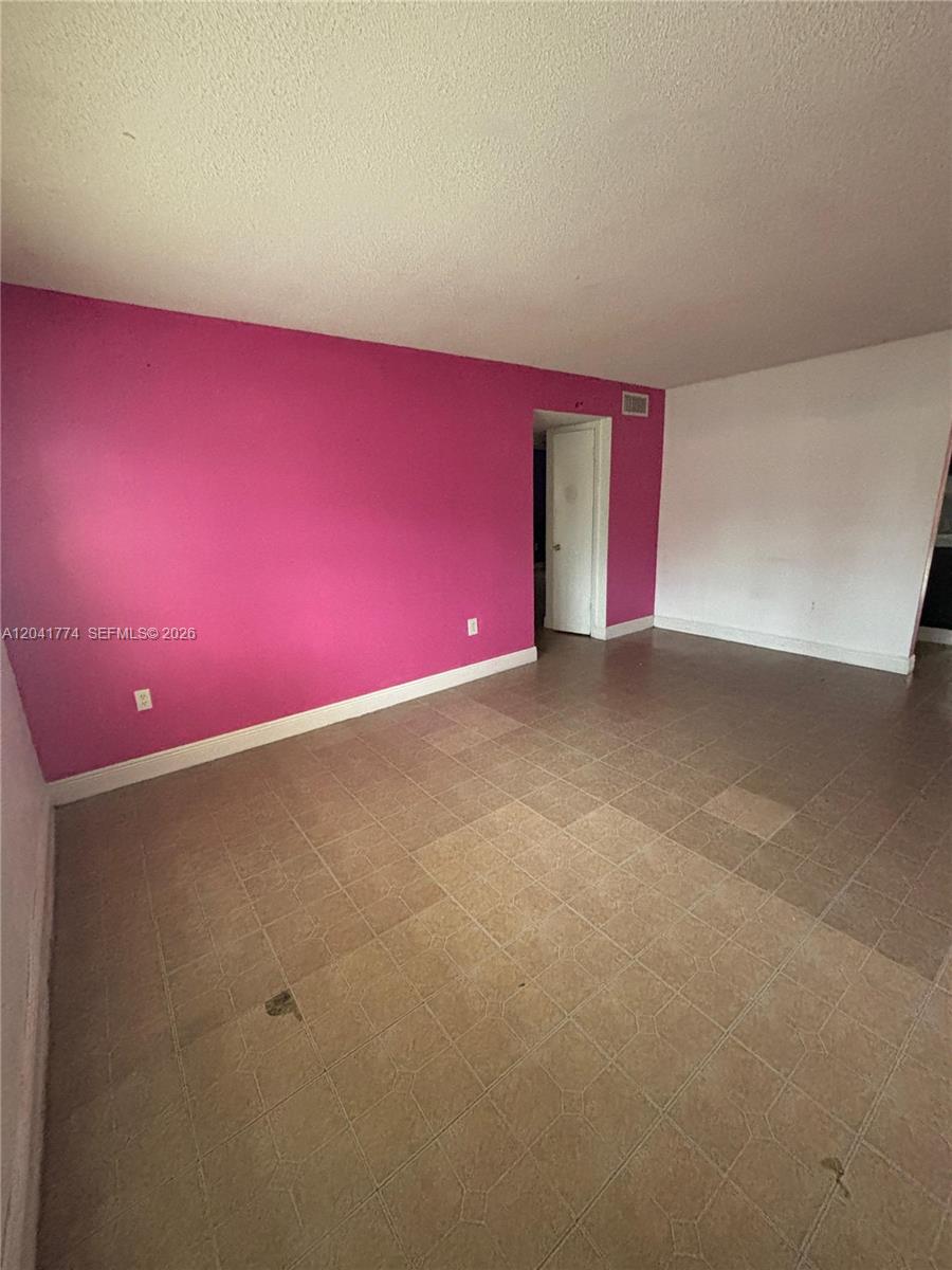 5325 Curry Ford Road, Unit A104 Orlando, FL 32812 - Photo 3 of 12