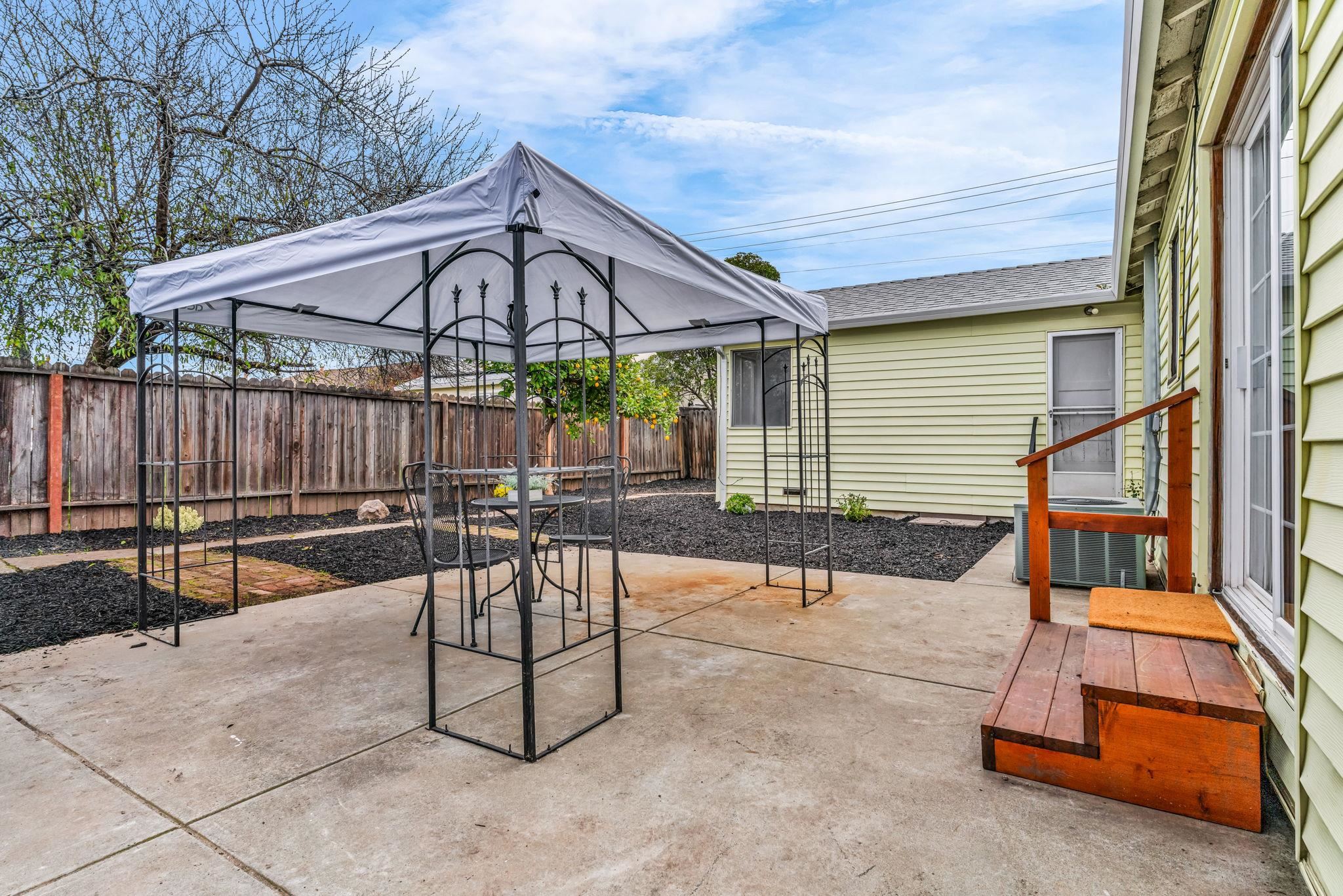 175 Clyde Avenue Pittsburg, CA 94565 - Photo 29 of 33