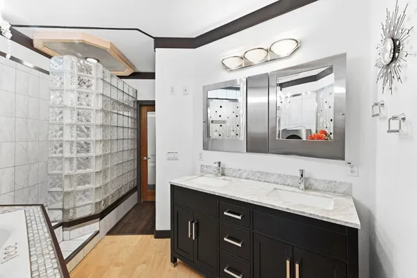$8,595 | 1301 South 1st Street, Unit 1 & 2, Austin, TX 78704