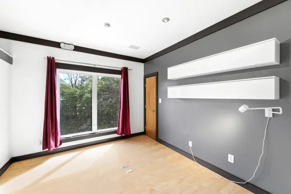 $8,595 | 1301 South 1st Street, Unit 1 & 2, Austin, TX 78704