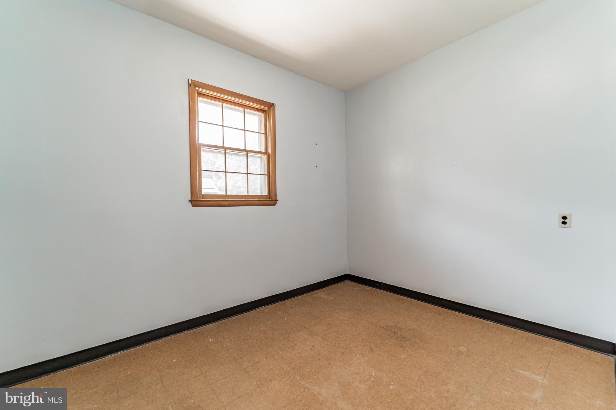 213 Homewood Road Linthicum Heights, MD 21090 - Photo 27 of 40 Gallery Image 27