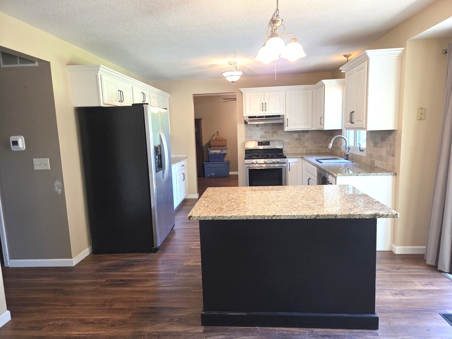 3404 Windmill Road Bloomington, IL 61704 - Photo 7 of 52 Gallery Image 7