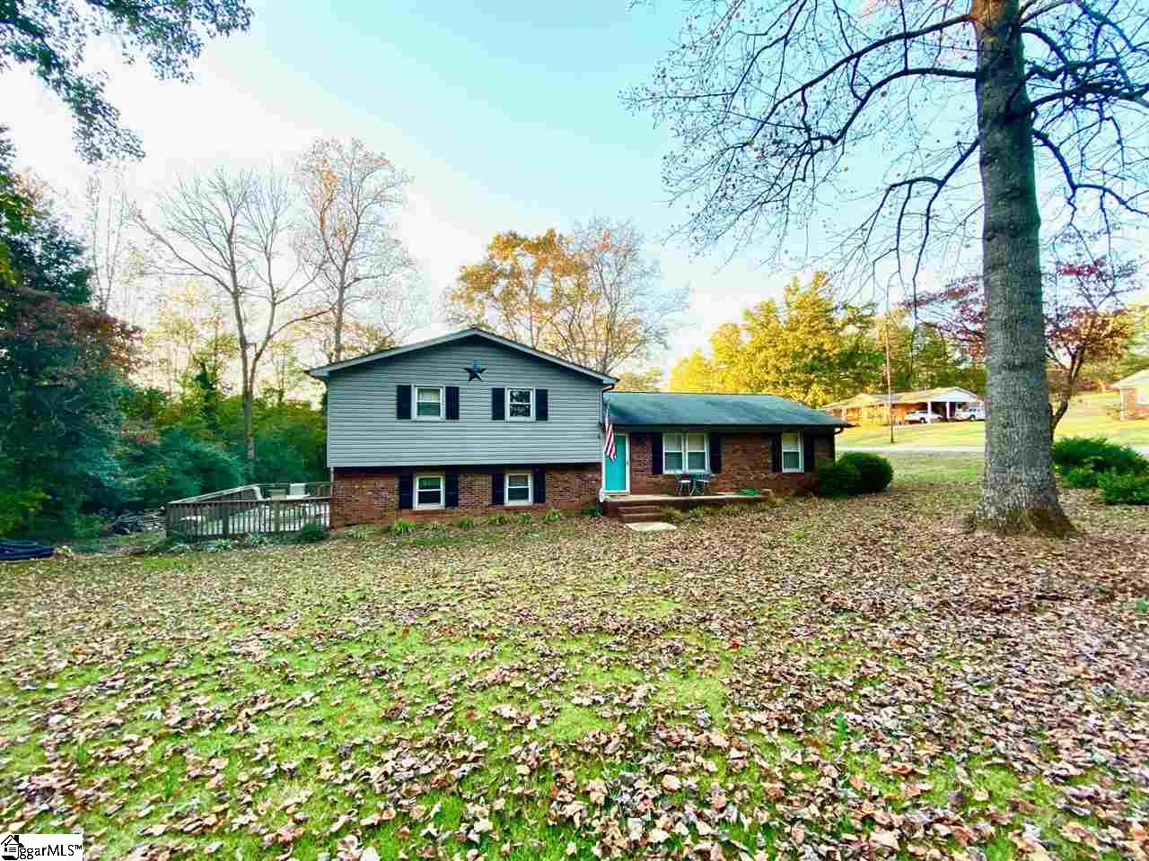 102 Reeves Street Liberty, SC 29657 - Photo 2 of 24