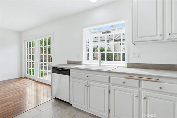 $1,399,900 | 48 Willow Tree Lane, Irvine, CA 92612