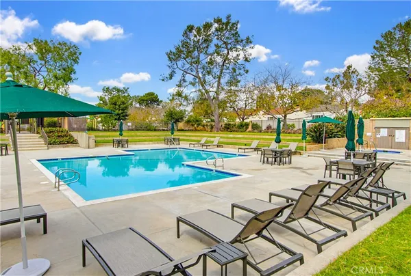 $1,399,900 | 48 Willow Tree Lane, Irvine, CA 92612