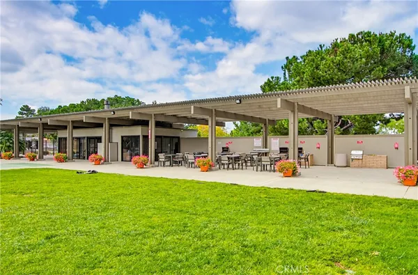 $1,399,900 | 48 Willow Tree Lane, Irvine, CA 92612