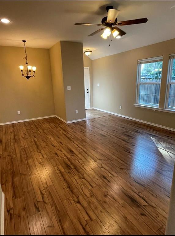 719 Harness Trail Granbury, TX 76049 - Photo 3 of 17