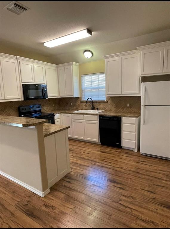 719 Harness Trail Granbury, TX 76049 - Photo 7 of 17