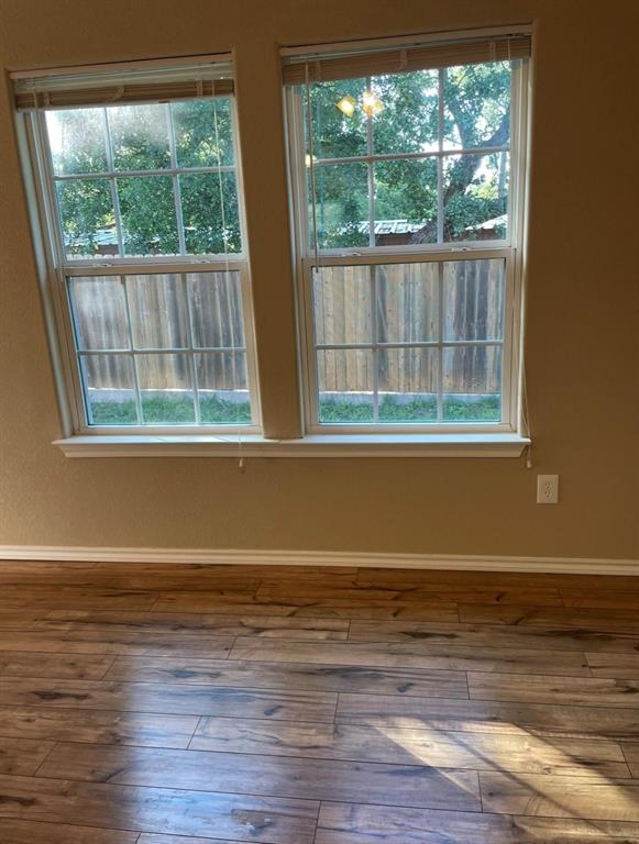 719 Harness Trail Granbury, TX 76049 - Photo 9 of 17