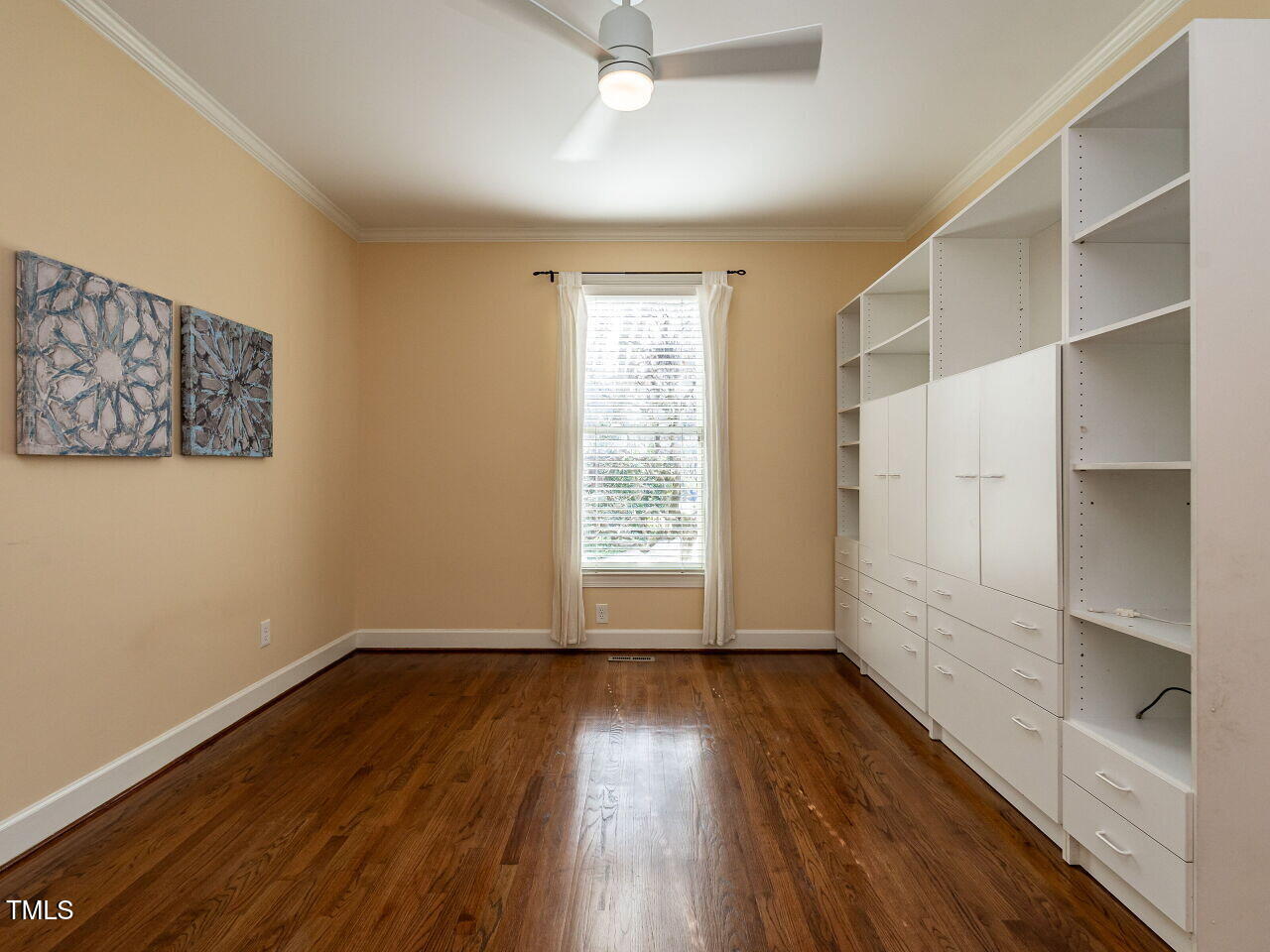 2512 Winterbury Court Raleigh, NC 27607 - Photo 21 of 34 021-1280x960-primary-bedroom