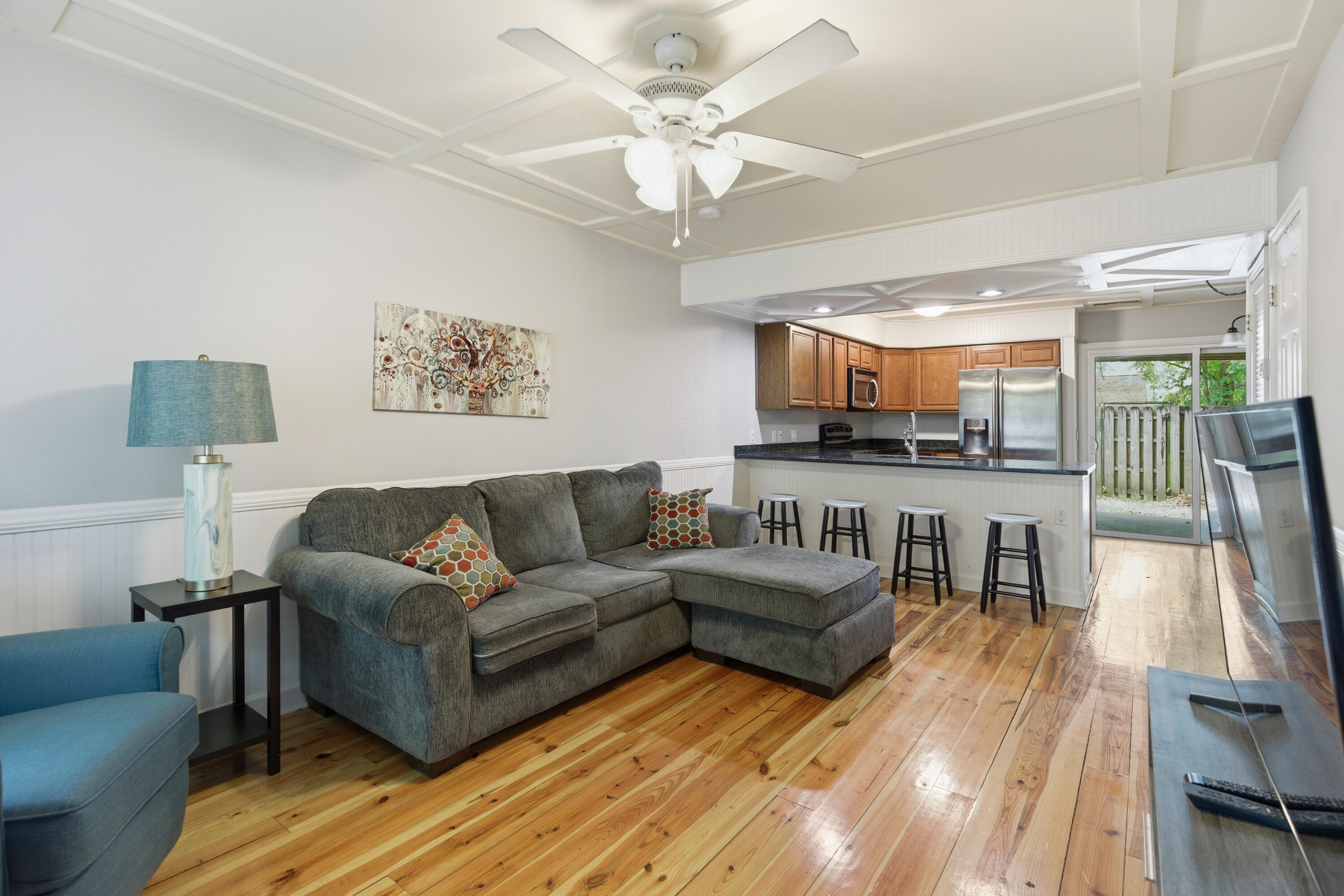 1291 Mathis Ferry Road Mount Pleasant, SC 29464 - Photo 3 of 16 Living Room