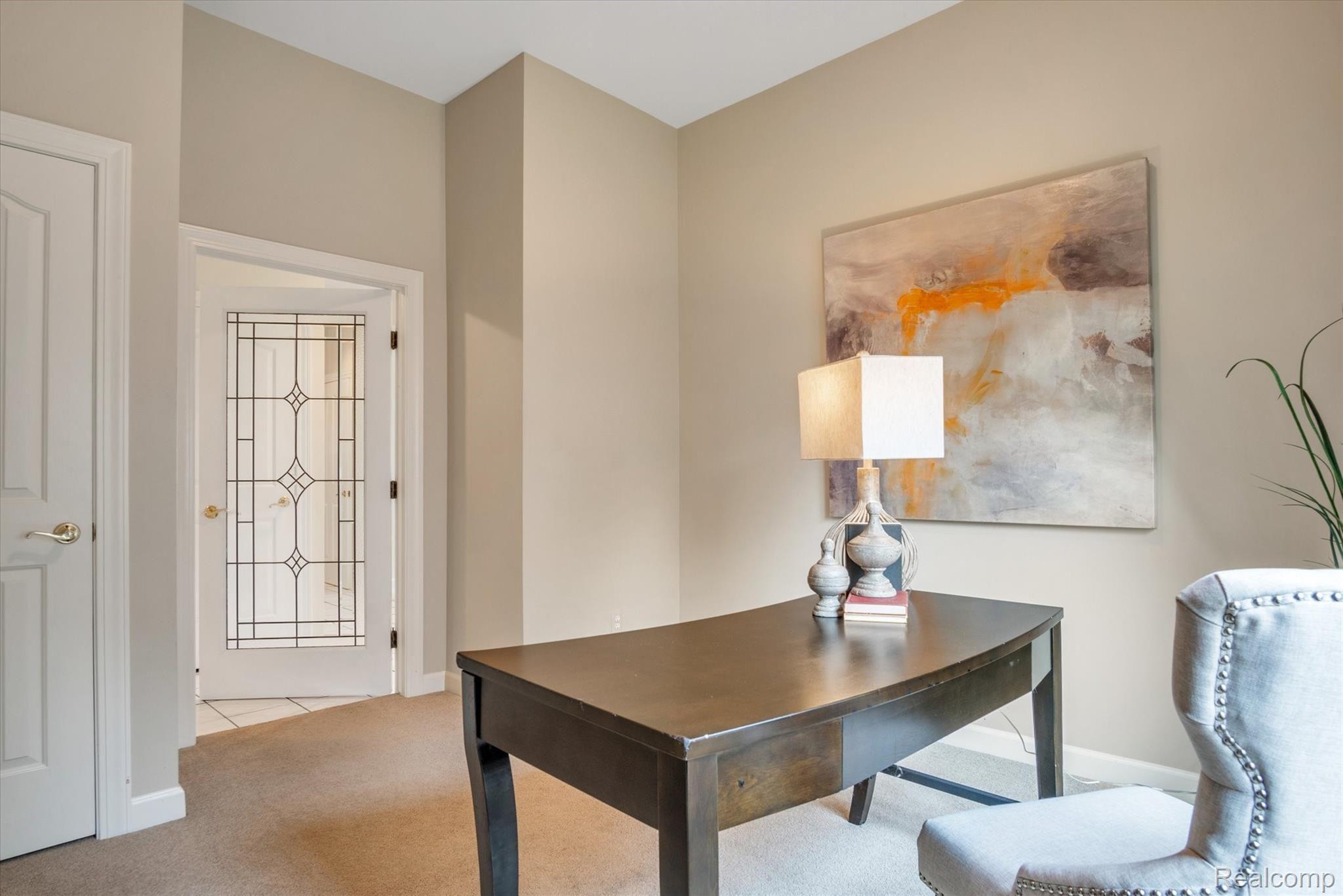 1806 Skyline Drive Rochester, MI 48306 - Photo 26 of 62 30-1806-Skyline-Dr -WindowStill-Real-Estate-Photography-26.jpg