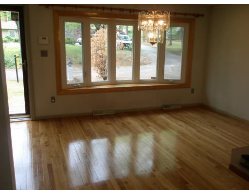 6 Riverside Road Billerica, MA 01821 - Photo 6 of 8
